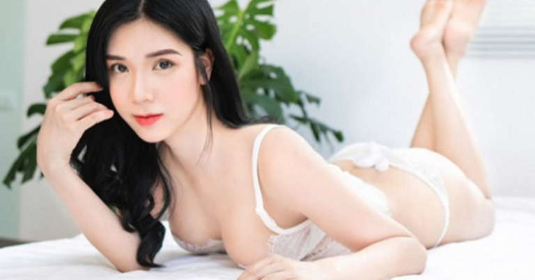 Bộ ảnh nóng “bỏng mắt” của hot girl Thanh Bi