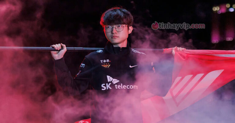 Faker được fan làm riêng ca khúc tri ân 10 năm thi đấu LMHT