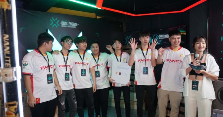 Fancy United Esports bị tố ăn chặn lương nhân viên cũ