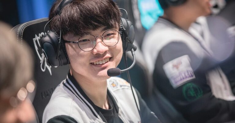 Tỷ lệ thua của Faker trước LCS gần như bằng 0 trong giải CKTG 2021